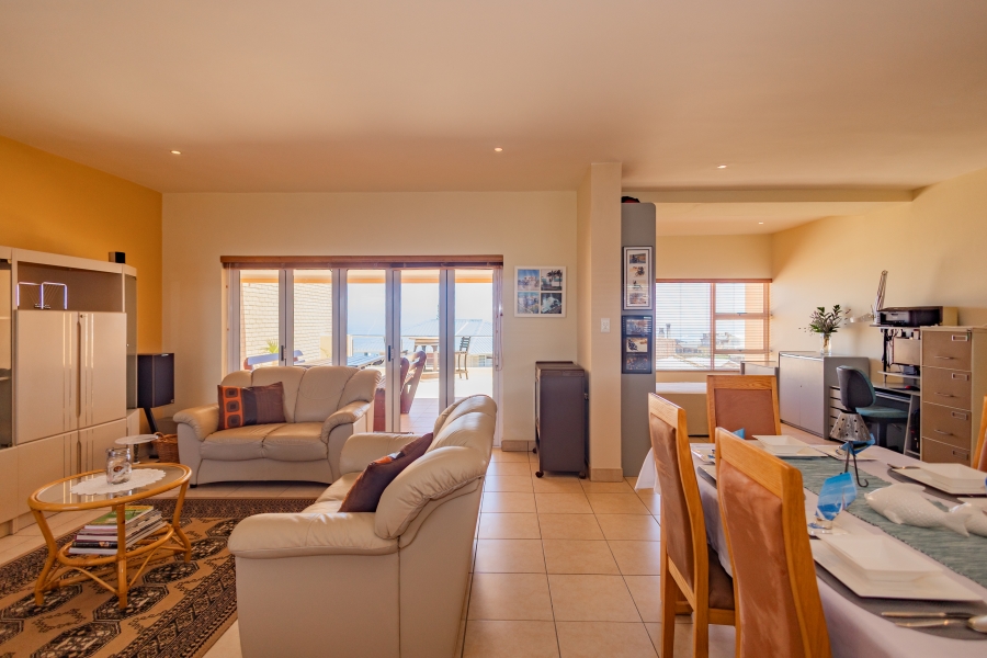 3 Bedroom Property for Sale in Louis Rood Western Cape